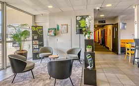 B&B HOTEL Bordeaux Mios